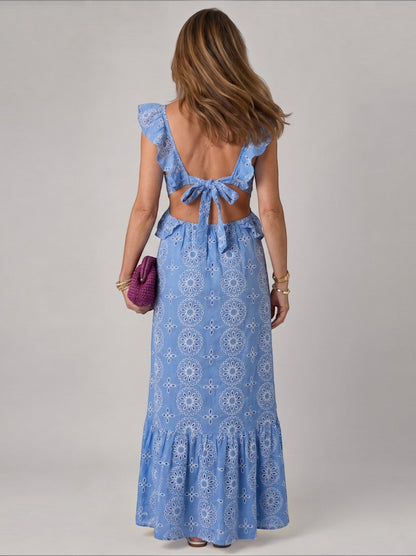 Guadalupe Vestido largo en azul con bordado calado