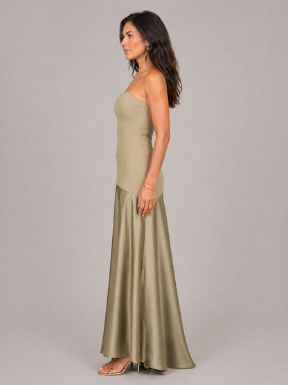 Daniela Vestido largo en champán con brillo satinado