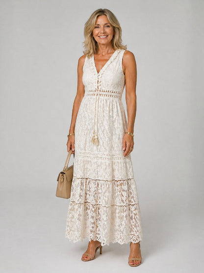 Citlali Vestido largo en crema con encaje