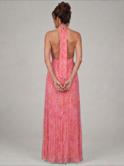 Itzel Vestido largo en rosa plisado