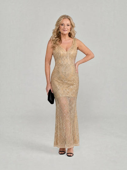Xóchitl Vestido largo en dorado con lentejuelas